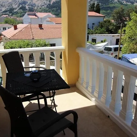 Wunderschoene In Mit Eigenem Balkon Apartment Baska (Krk)